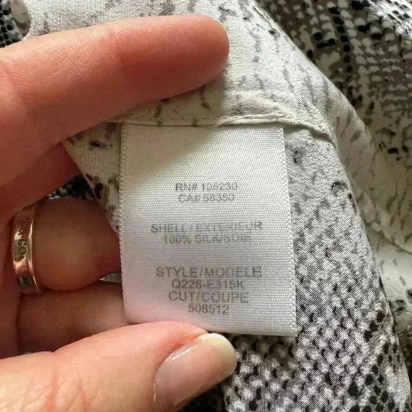 EQUIPMENT Femme Snakeskin Print Silk Top - Picture 6 of 7